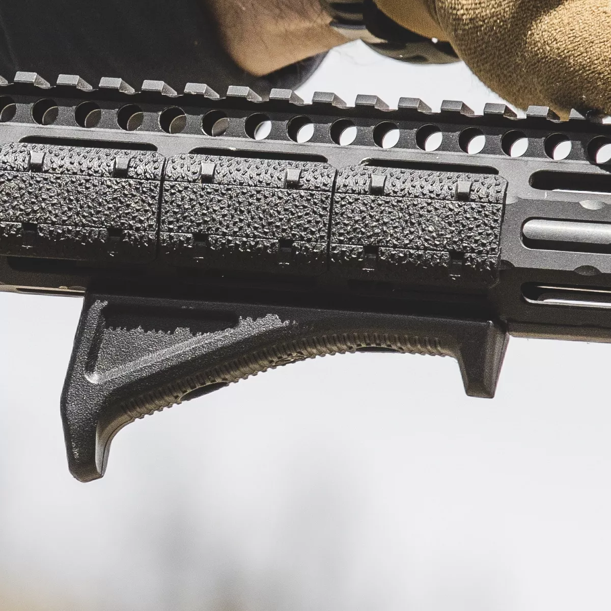 Грип Magpul M-Lok AFG - Angled Fore Grip